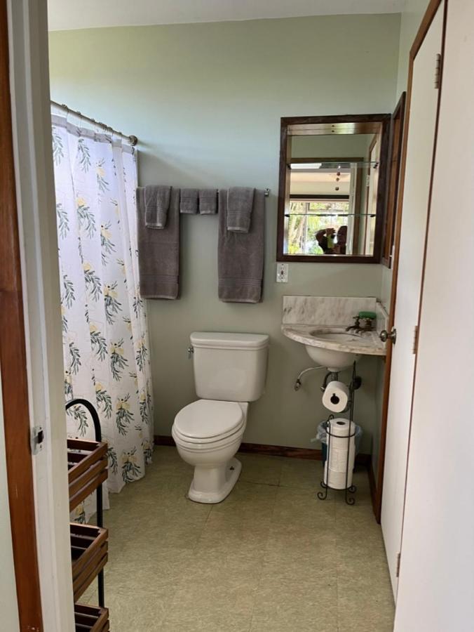 Waipio Studio Apartment Kukuihaele Luaran gambar